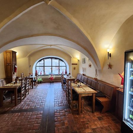 Hotel Opat Kutná Hora Kültér fotó